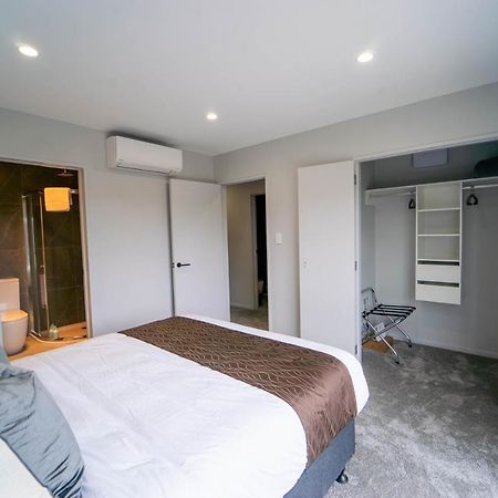 Modern Sunnyhills Town House Villa Auckland Esterno foto