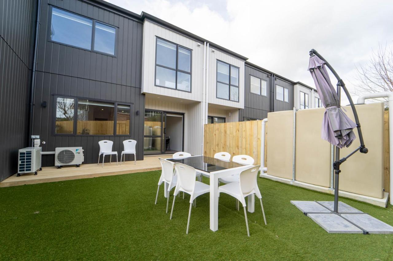 Modern Sunnyhills Town House Villa Auckland Esterno foto