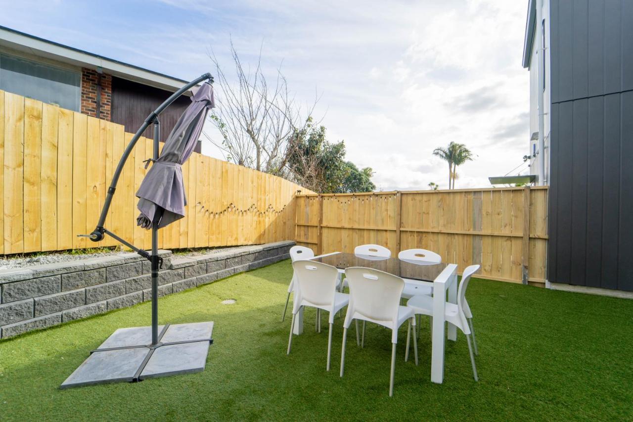 Modern Sunnyhills Town House Villa Auckland Esterno foto